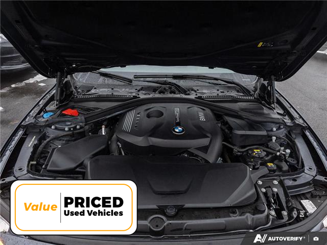 2018 BMW 330i xDrive (Stk: S4021B) in Hamilton - Image 8 of 29