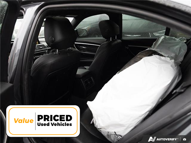 2018 BMW 330i xDrive (Stk: S4021B) in Hamilton - Image 24 of 29