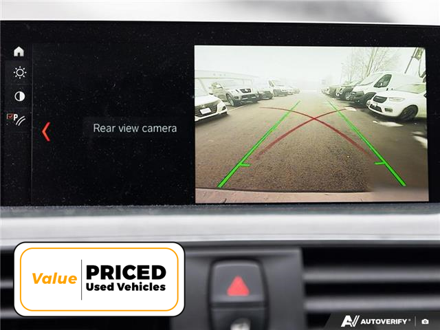 2018 BMW 330i xDrive (Stk: S4021B) in Hamilton - Image 25 of 29