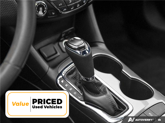 2018 Chevrolet Cruze LT Auto (Stk: S4053A) in Hamilton - Image 17 of 28