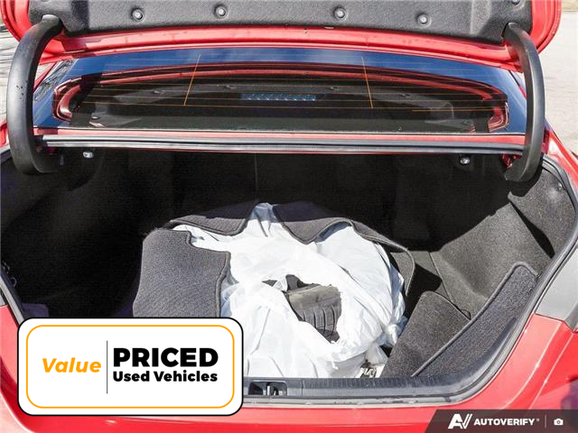 2020 Toyota Camry XSE (Stk: T1009A) in Hamilton - Image 11 of 28