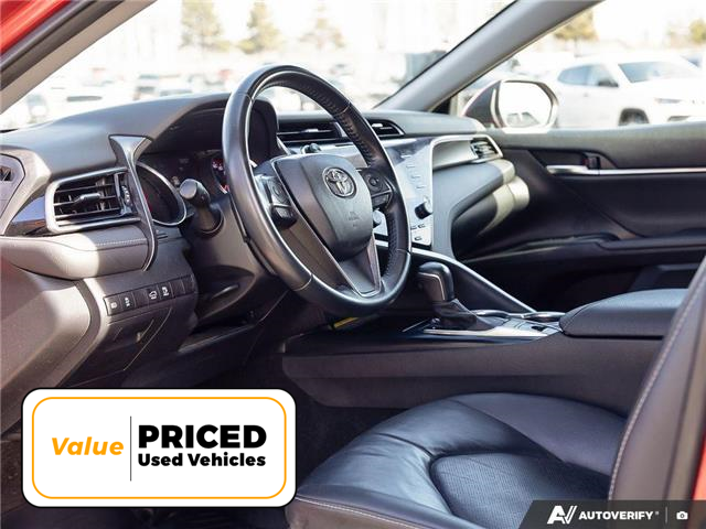 2020 Toyota Camry XSE (Stk: T1009A) in Hamilton - Image 13 of 28