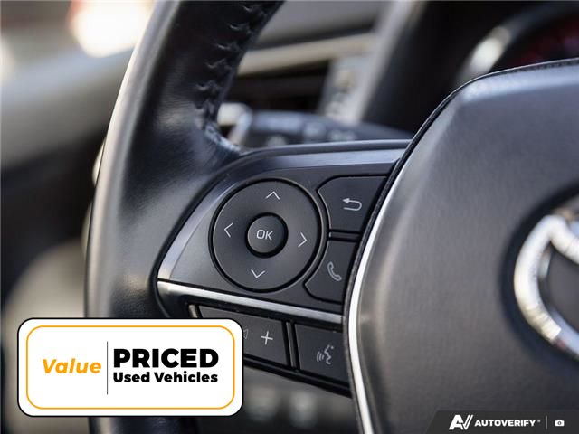 2020 Toyota Camry XSE (Stk: T1009A) in Hamilton - Image 18 of 28