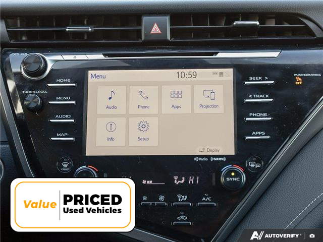 2020 Toyota Camry XSE (Stk: T1009A) in Hamilton - Image 21 of 28