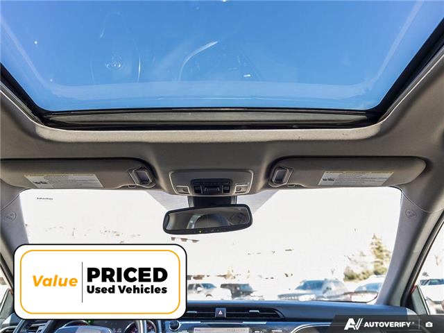 2020 Toyota Camry XSE (Stk: T1009A) in Hamilton - Image 25 of 28