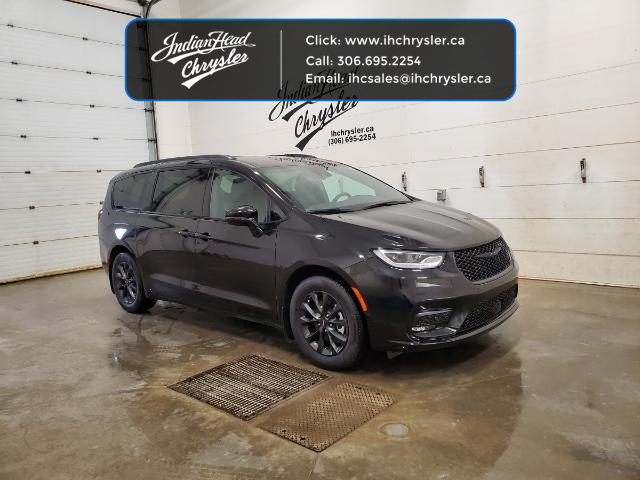 2022 Chrysler Pacifica Touring L (Stk: 28722) in Indian Head - Image 1 of 55