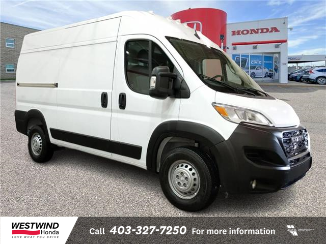 2025 RAM ProMaster 2500 High Roof (Stk: C1636) in Lethbridge - Image 1 of 21
