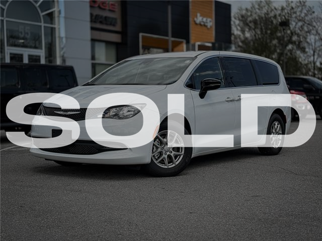 2026 Chrysler Grand Caravan SXT (Stk: 263552) in Hamilton - Image 1 of 9