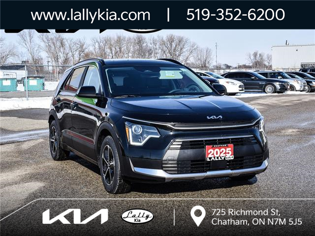 2025 Kia Niro Plug-In Hybrid EX Premium (Stk: LKNI00177) in Chatham - Image 1 of 28
