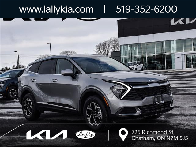2025 Kia Sportage LX (Stk: LKSP00197) in Chatham - Image 1 of 27