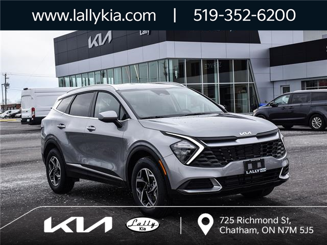 2025 Kia Sportage LX (Stk: LKSP00224) in Chatham - Image 1 of 26