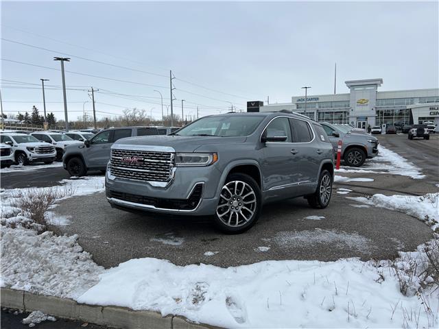 2023 GMC Acadia Denali (Stk: PZ259203) in Calgary - Image 1 of 28