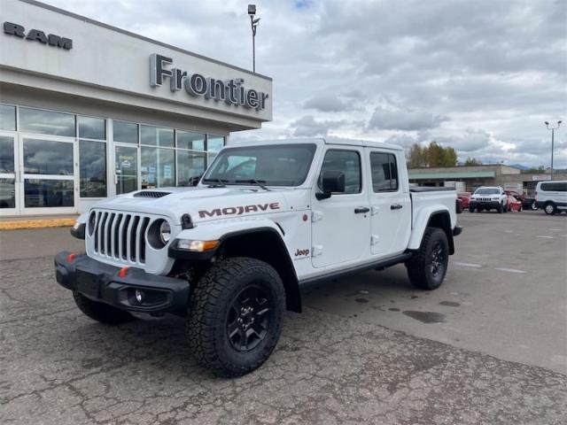 2023 Jeep Gladiator Mojave (Stk: T9658) in Smithers - Image 1 of 28