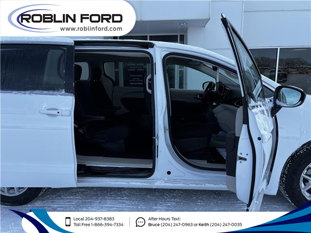 2024 Chrysler Grand Caravan SXT (Stk: F6EHJ7) in Roblin - Image 6 of 6