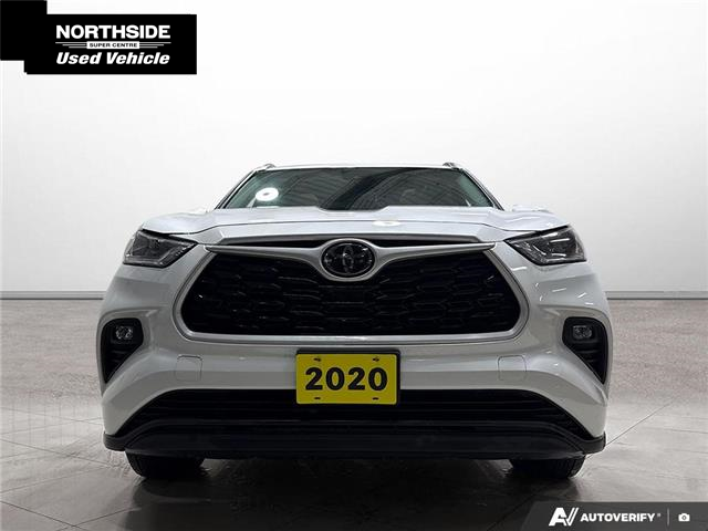 2020 Toyota Highlander XLE (Stk: R25075A) in Sault Ste. Marie - Image 2 of 12
