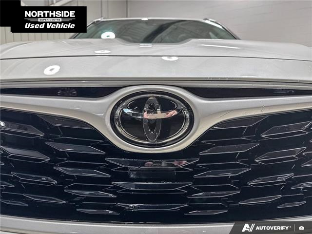 2020 Toyota Highlander XLE (Stk: R25075A) in Sault Ste. Marie - Image 11 of 12