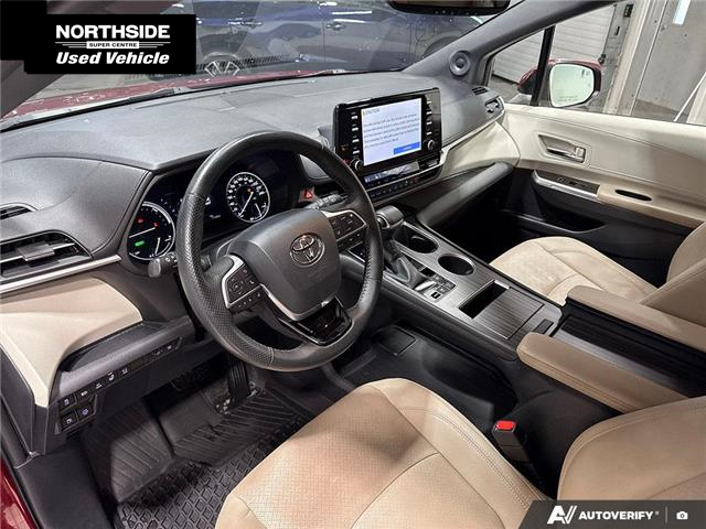 2022 Toyota Sienna Limited 7-Passenger (Stk: V25585A) in Sault Ste. Marie - Image 7 of 27