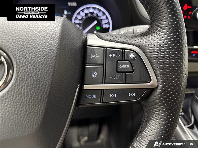 2022 Toyota Sienna Limited 7-Passenger (Stk: V25585A) in Sault Ste. Marie - Image 11 of 27