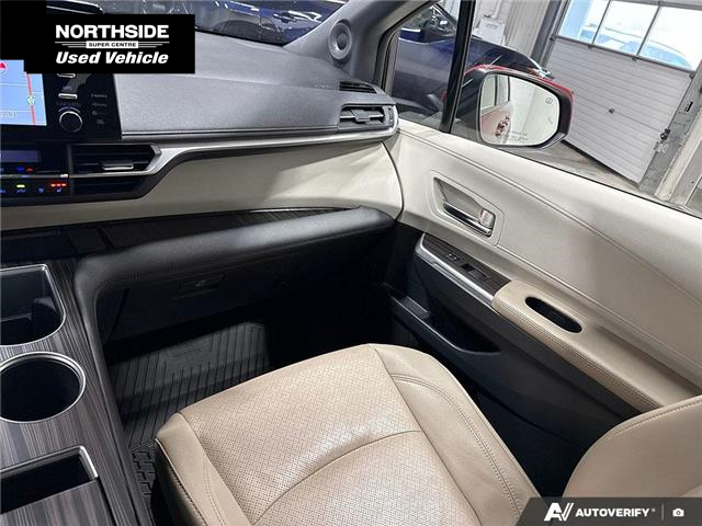 2022 Toyota Sienna Limited 7-Passenger (Stk: V25585A) in Sault Ste. Marie - Image 20 of 27