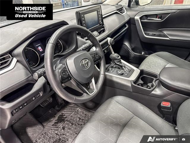 2021 Toyota RAV4 Hybrid XLE (Stk: V25551A) in Sault Ste. Marie - Image 1 of 14