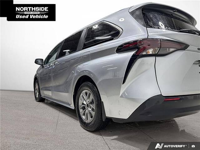 2023 Toyota Sienna XLE 8-Passenger (Stk: P8938) in Sault Ste. Marie - Image 5 of 12