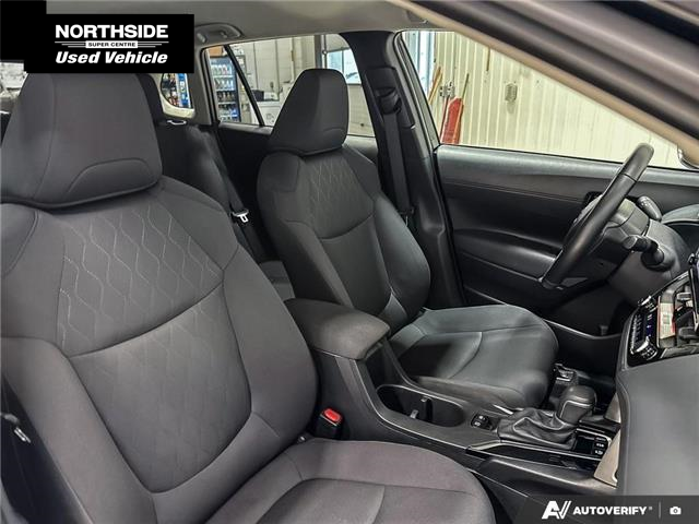 2024 Toyota Corolla Cross LE (Stk: L26002A) in Sault Ste. Marie - Image 16 of 23