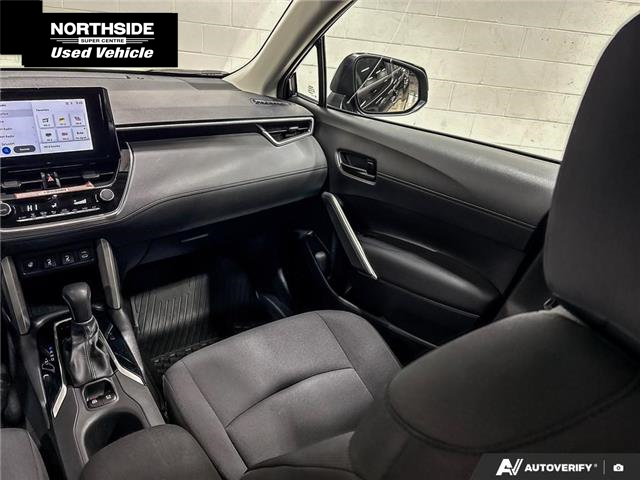 2024 Toyota Corolla Cross LE (Stk: L26002A) in Sault Ste. Marie - Image 19 of 23