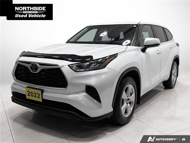 2022 Toyota Highlander LE (Stk: GH26029A) in Sault Ste. Marie - Image 1 of 10