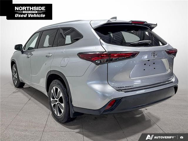 2024 Toyota Highlander XLE (Stk: P9025) in Sault Ste. Marie - Image 6 of 11