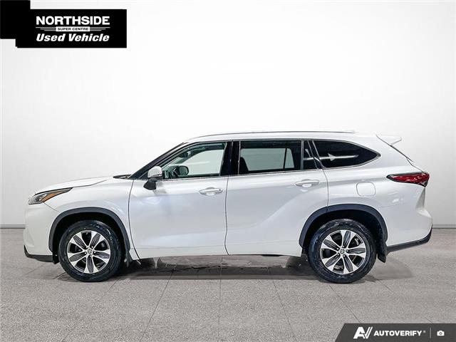 2022 Toyota Highlander XLE (Stk: P9054) in Sault Ste. Marie - Image 3 of 10