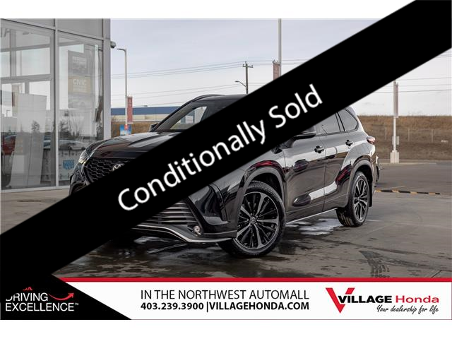 2022 Toyota Highlander XSE (Stk: B8773) in Calgary - Image 1 of 36