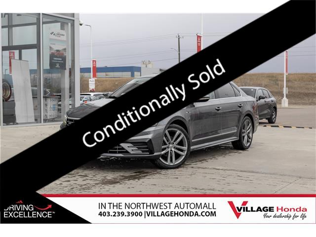 2017 Volkswagen Passat 1.8 TSI Highline (Stk: B8832) in Calgary - Image 1 of 3