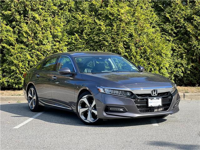 2020 Honda Accord Touring 2.0T (Stk: P0421) in Vancouver - Image 1 of 28