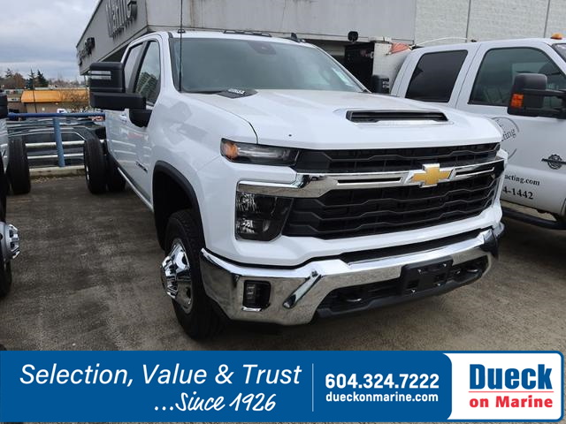 2024 Chevrolet Silverado 3500HD Chassis LT (Stk: 24SI2757) in Vancouver - Image 1 of 30