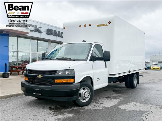 2024 Chevrolet Express Cutaway 4500 4500 Van (Stk: 05699) in Carleton Place - Image 1 of 17