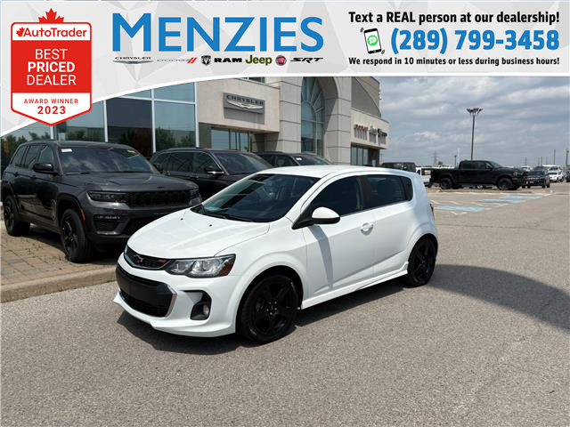 2018 Chevrolet Sonic LT Auto (Stk: 41611X) in Whitby - Image 1 of 25