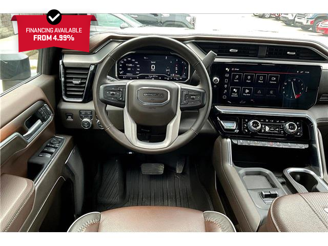2025 GMC Sierra 3500HD Denali (Stk: 40555U) in Calgary - Image 5 of 35