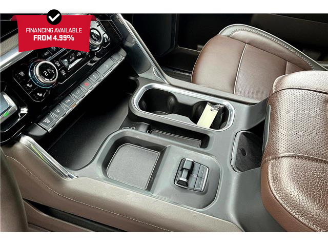 2025 GMC Sierra 3500HD Denali (Stk: 40555U) in Calgary - Image 14 of 35