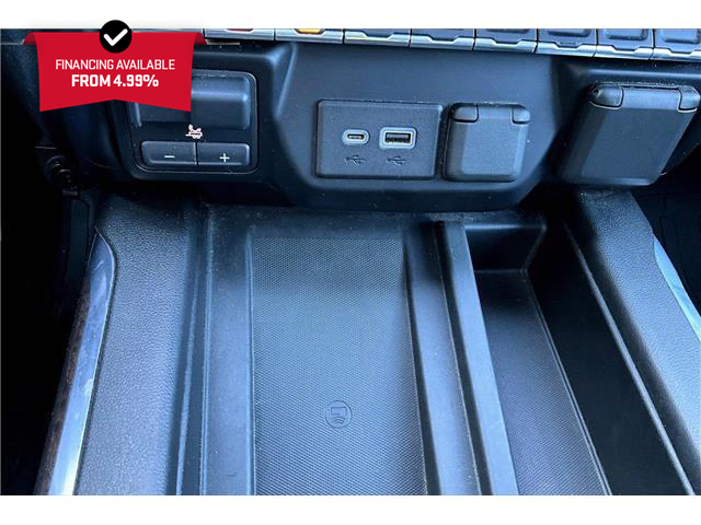 2021 GMC Sierra 1500 Denali (Stk: 01575U) in Calgary - Image 23 of 33