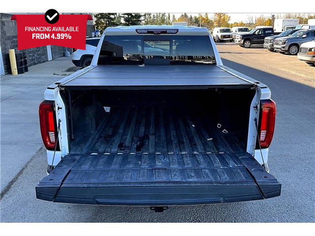 2021 GMC Sierra 1500 Denali (Stk: 01575U) in Calgary - Image 27 of 33