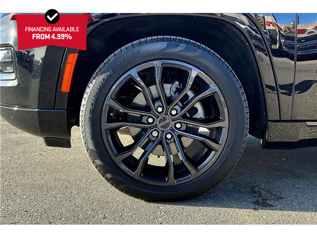 2023 Jeep Grand Wagoneer Series II (Stk: 10437U) in Calgary - Image 8 of 36