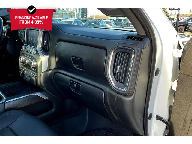 2023 GMC Sierra 3500HD SLT (Stk: 08834U) in Calgary - Image 16 of 35