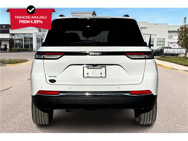 2023 Jeep Grand Cherokee 4xe Base (Stk: 36998U) in Calgary - Image 4 of 35