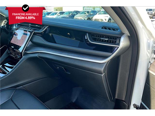 2023 Jeep Grand Cherokee 4xe Base (Stk: 36998U) in Calgary - Image 16 of 35