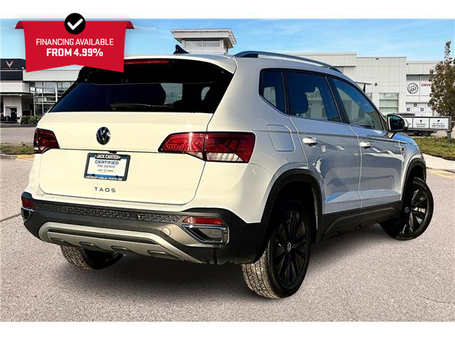 2024 Volkswagen Taos SE photo 2