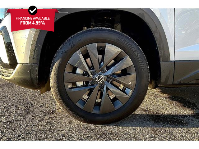 2024 Volkswagen Taos Comfortline (Stk: 14489U) in Calgary - Image 8 of 33