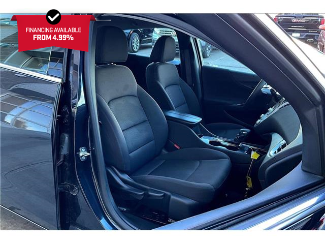 2023 Chevrolet Malibu 1LT (Stk: 21044U) in Calgary - Image 7 of 32