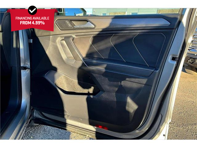 2023 Volkswagen Tiguan Comfortline (Stk: 96891U) in Calgary - Image 18 of 34 2023 Volkswagen Tiguan Comfortline (Stk: 96891U) in Calgary - Image 18 of 34