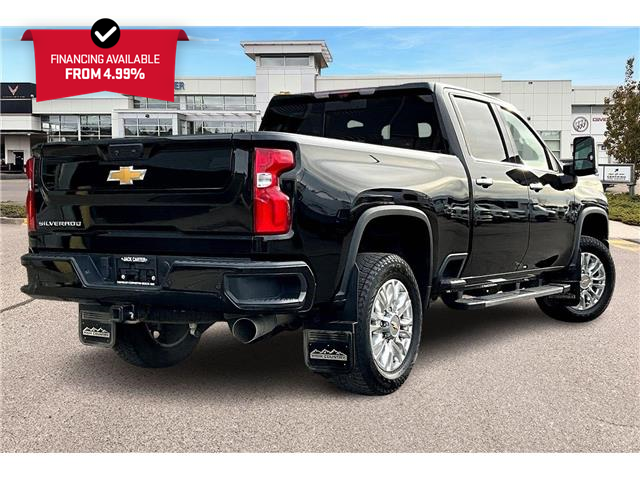 2022 Chevrolet Silverado 3500HD High Country (Stk: 16490U) in Calgary - Image 2 of 35