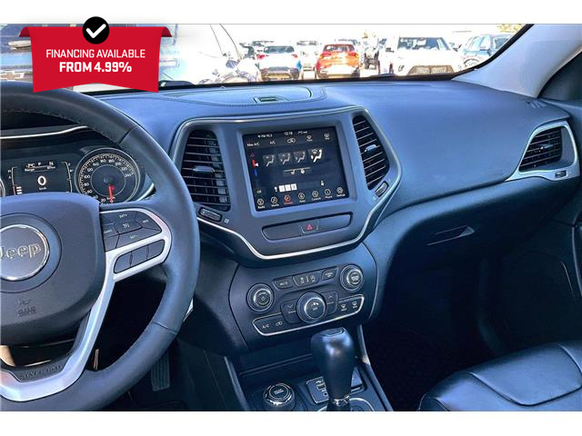2022 Jeep Cherokee Sport (Stk: 31538U) in Calgary - Image 6 of 33